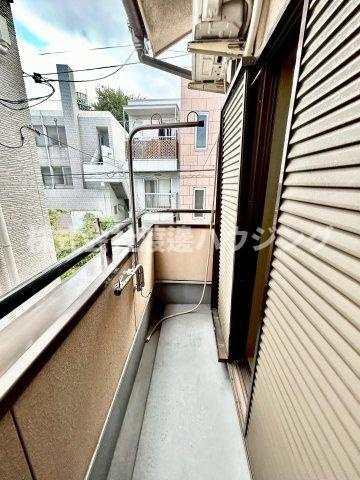 山口邸のバルコニー