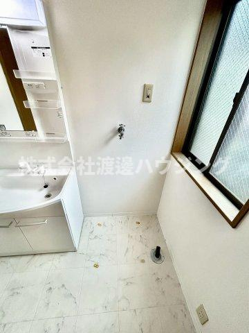 山口邸の設備|室内洗濯機置場