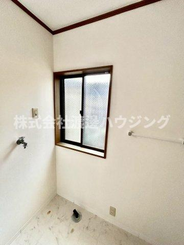 山口邸のその他|窓