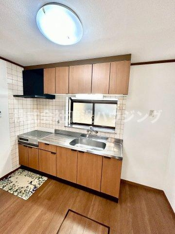 山口邸のキッチン