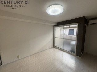 ダイドーメゾン甲子園口の居間