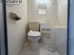 お風呂トイレ同室です