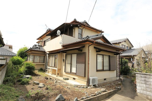 群馬県前橋市川原町　中古戸建の外観|きれいな外観です