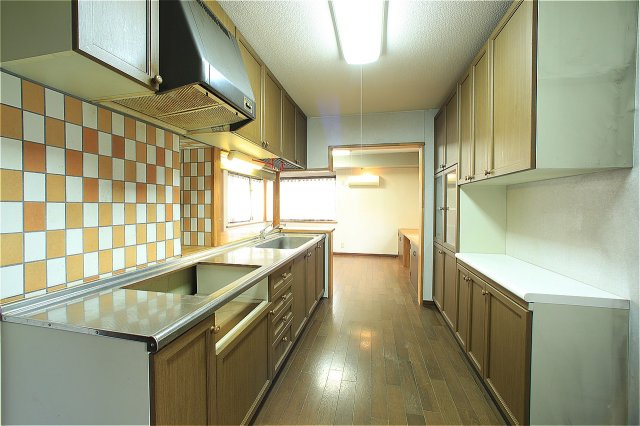 群馬県前橋市川原町　中古戸建のキッチン|使いやすいキッチンです
