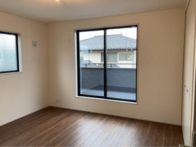 リーブルガーデン宇都宮鶴田町第22　新築一戸建ての洋室