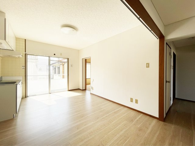 桑村マンションの居間・リビング