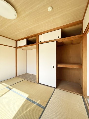 桑村マンションの和室