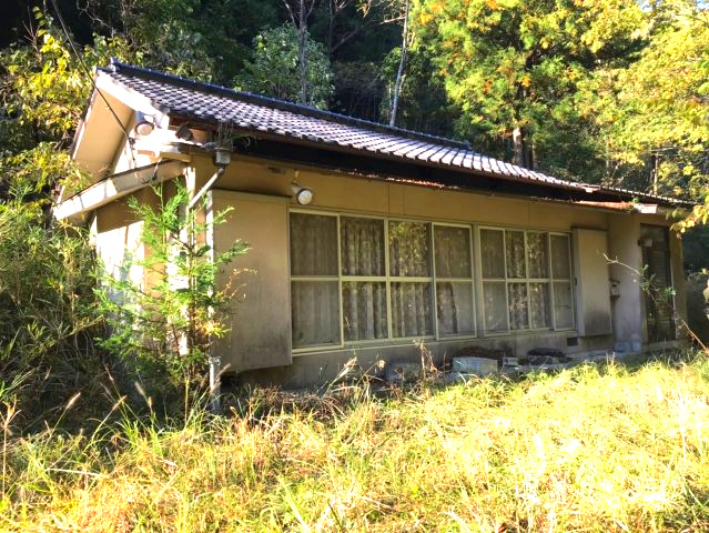 梅田町4丁目ログハウス風戸建ての外観|外観もきれいです
