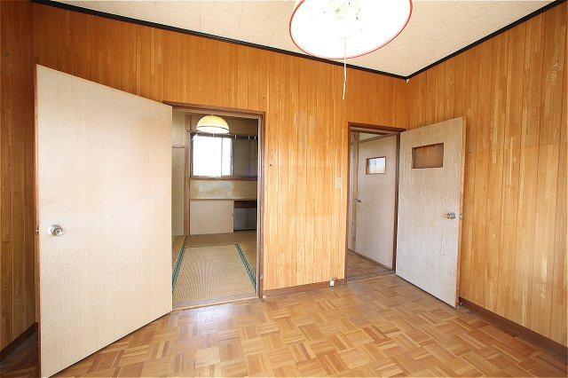 群馬県太田市泉町