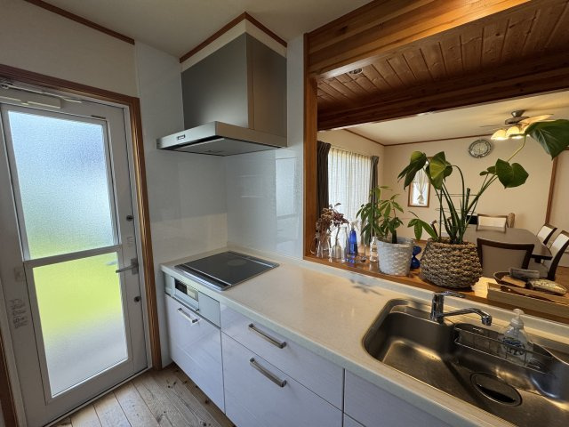 -三丁目不動産-　寄居町桜沢　平成22年築　駐車3台のキッチン|使いやすいキッチンです