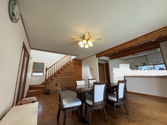 -三丁目不動産-　寄居町桜沢　平成22年築　駐車3台の内装|過ごしやすい室内です