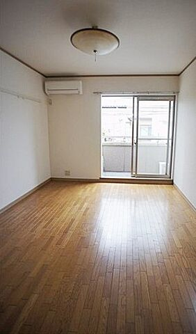 ソフィア長崎の居間・リビング|同間取り別号室の参考写真