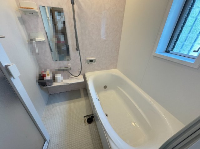 三浦市初声町　中古戸建の浴室|お風呂で日々の疲れを落としましょう