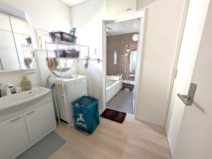 愛川町中津　【築浅中古戸建】の洗面所|使いやすい洗面所です