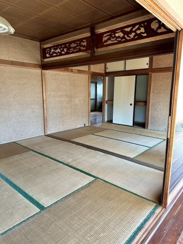 千葉県茂原市高師 中古戸建の和室|隣続きの和室です