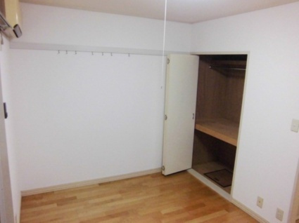 シャルマン六甲の居間・リビング