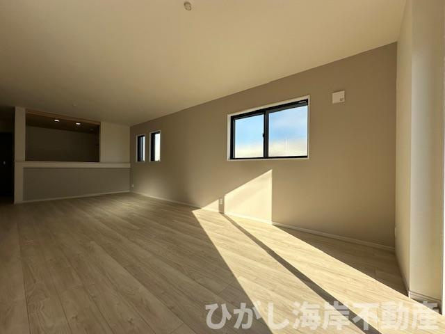 茅ヶ崎市若松町　新築戸建　全2棟　の居間・リビング|19.5帖　LDK