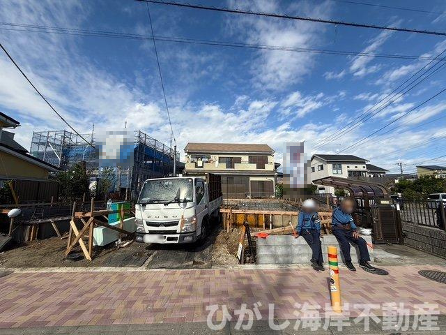 茅ヶ崎市若松町　新築戸建　全2棟　の外観|10月27日撮影　建築中　現地外観