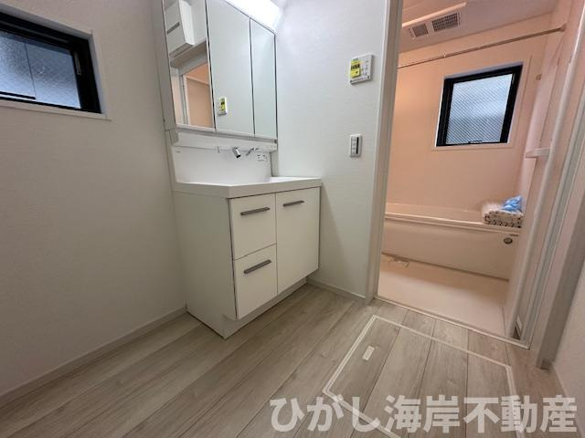 茅ヶ崎市若松町　新築戸建　全2棟　の脱衣所|脱衣スペース