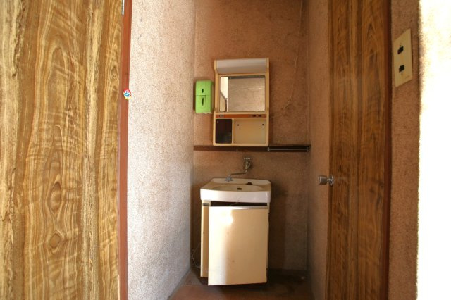 群馬県前橋市日輪寺町 中古戸建の和室|日本らしい落ち着いた雰囲気の和室です