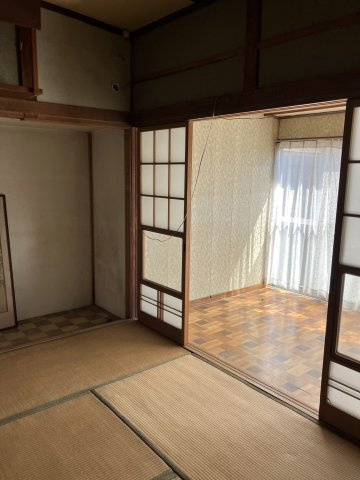 桐生市相生町三丁目戸建の和室|日本らしい落ち着いた雰囲気の和室です