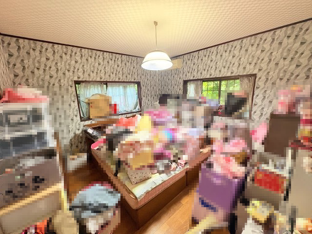 【10畳以上居室有】館山市正木　中古戸建ての洋室|スタンダードな洋室です