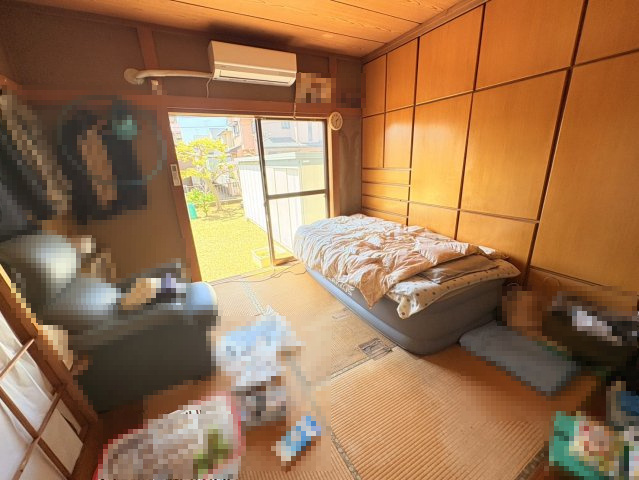 【玄関吹抜】泉台２丁目　戸建ての和室|きれいな和室です