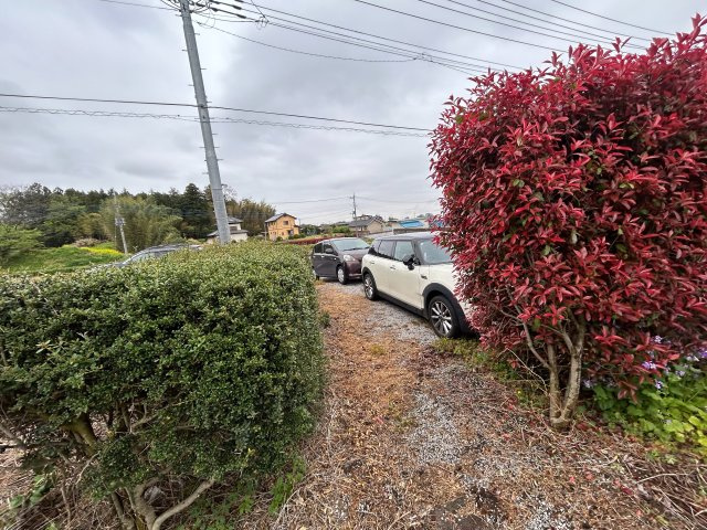 前橋市橋鼻毛石　中古戸建ての庭|お庭でゆったりと過ごせます