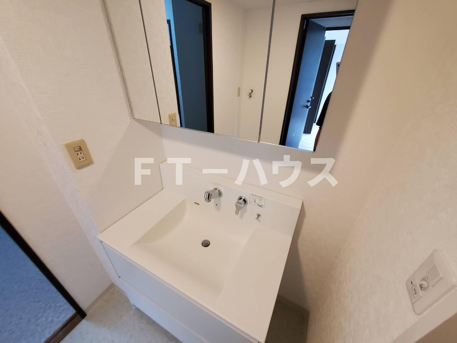 フェリス鷺沼の洗面所