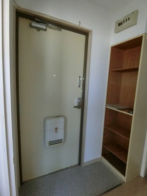 【玄関】 | グランビルド松ノ浜