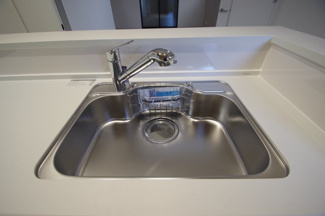 【前面道路含む現地写真】 | 日野市日野台2丁目　新築戸建て（全2棟）1号棟　5199万円