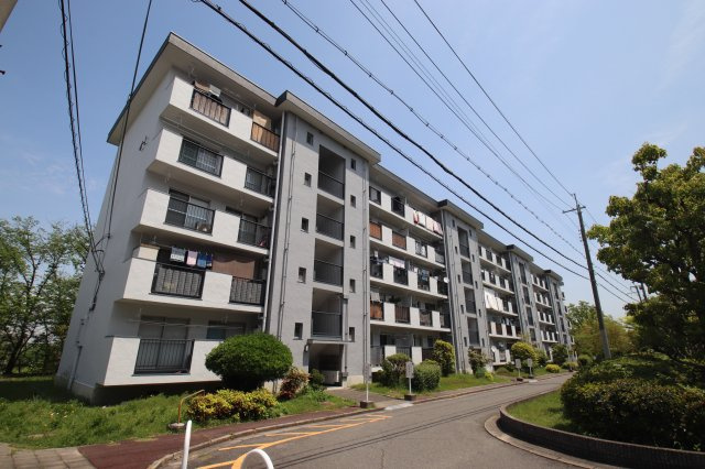 【外観】 | 泉北原山台団地　1号棟