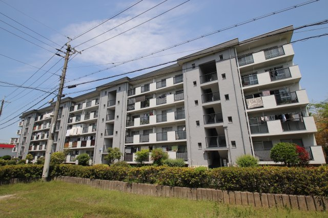 【外観】 | 泉北原山台団地　1号棟