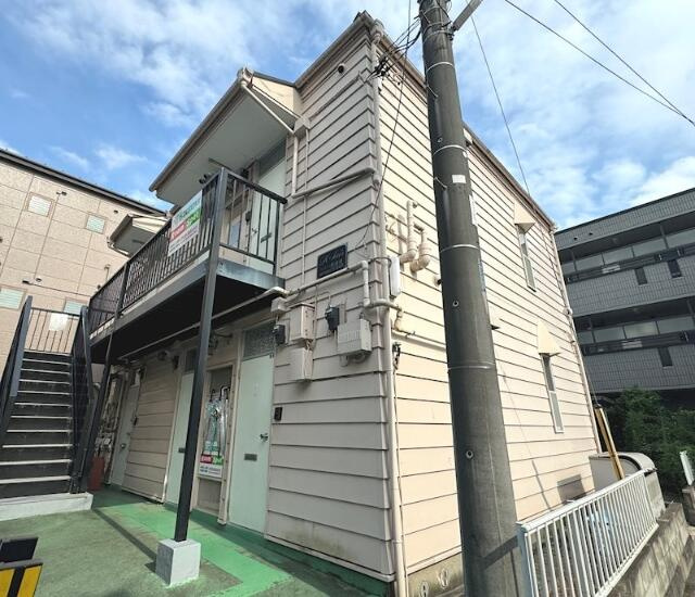 越谷市南越谷3丁目のアパートの画像