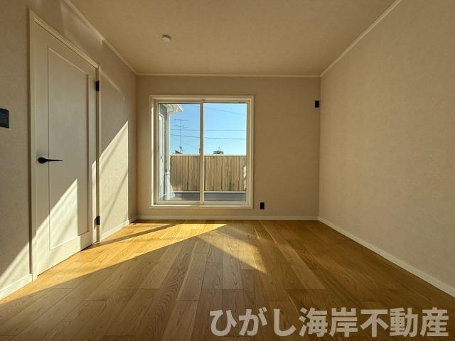 茅ヶ崎市本村１丁目　新築戸建の洋室|6.9帖　洋室