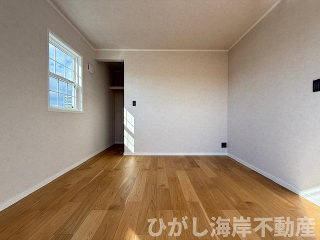 茅ヶ崎市本村１丁目　新築戸建の洋室|6.9帖　洋室