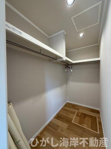 茅ヶ崎市本村１丁目　新築戸建の収納|ウォークインクローゼット