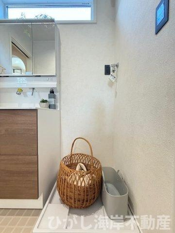 茅ヶ崎市本村１丁目　新築戸建のランドリースペース|洗濯機置場