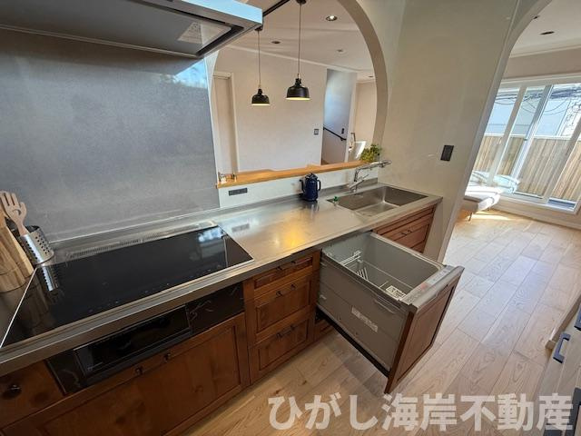 茅ヶ崎市本村１丁目　新築戸建のキッチン|食洗器付きシステムキッチン