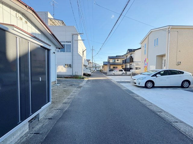 新築戸建・新築建売　福島市南沢又河原前【長期優良住宅認定】北沢又小・信陵中の前面道路含む現地写真