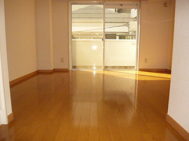 アーバンコア鹿野の居間・リビング