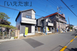 【前面道路含む現地写真】