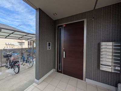 【エントランス】 | プリュス港南台