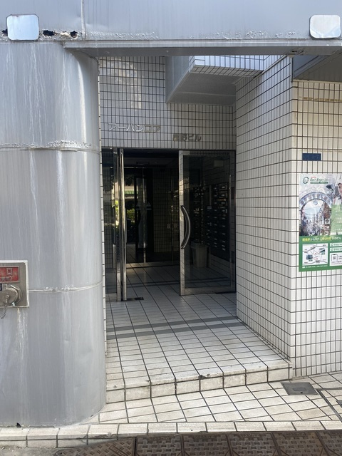 アーバンコア鹿野のエントランス