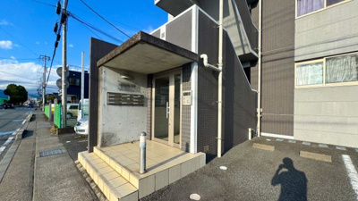 【エントランス】 | インフィニティ310