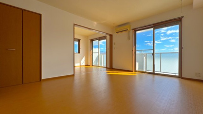 【居間・リビング】 | インフィニティ310 | ※対象不動産同タイプ別部屋となります。