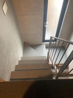 【その他】 | ＬＩＦＥＥＤ　ＣＲＥＡＬ広尾 | 共用部階段