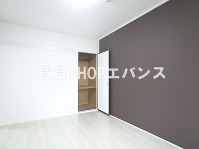 【寝室】 | ハイツカテリーナⅠ号棟 | 寝室にぴったりのお部屋です