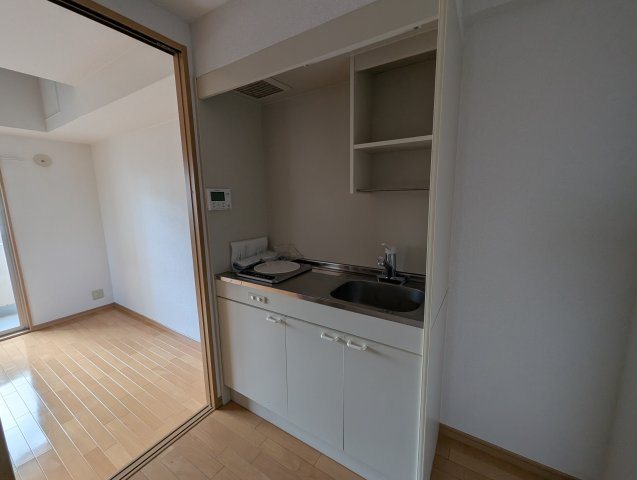 セレスト川西のキッチン