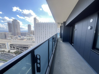 【展望】 | メトライズタワー大阪上本町 | 13階から望む都心の景観。心地よい風とともに暮らす時間を。